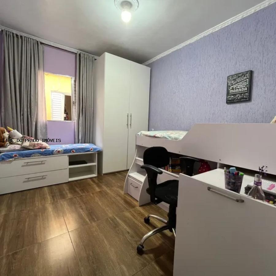 Casa à venda com 2 quartos, 160m² - Foto 10