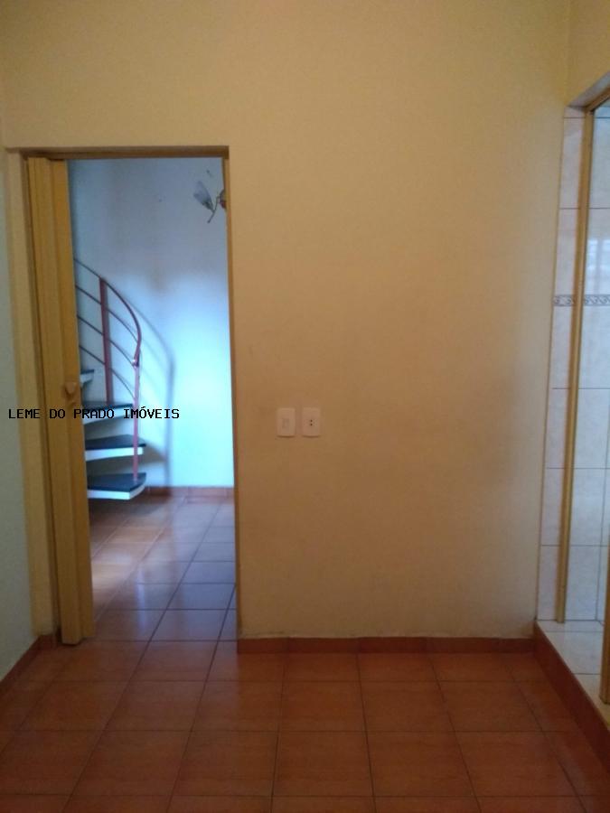 Casa à venda com 3 quartos, 120m² - Foto 13