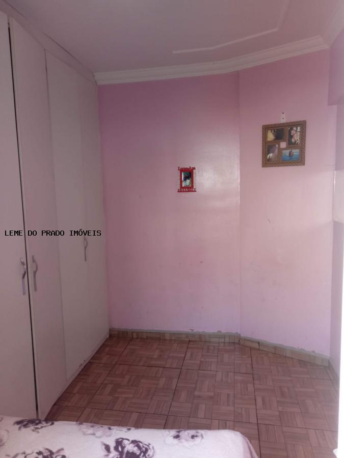 Apartamento à venda com 3 quartos, 98m² - Foto 9