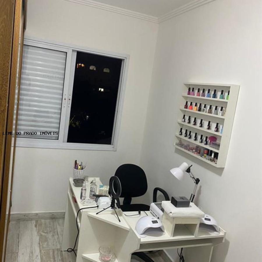 Apartamento à venda com 2 quartos, 48m² - Foto 9