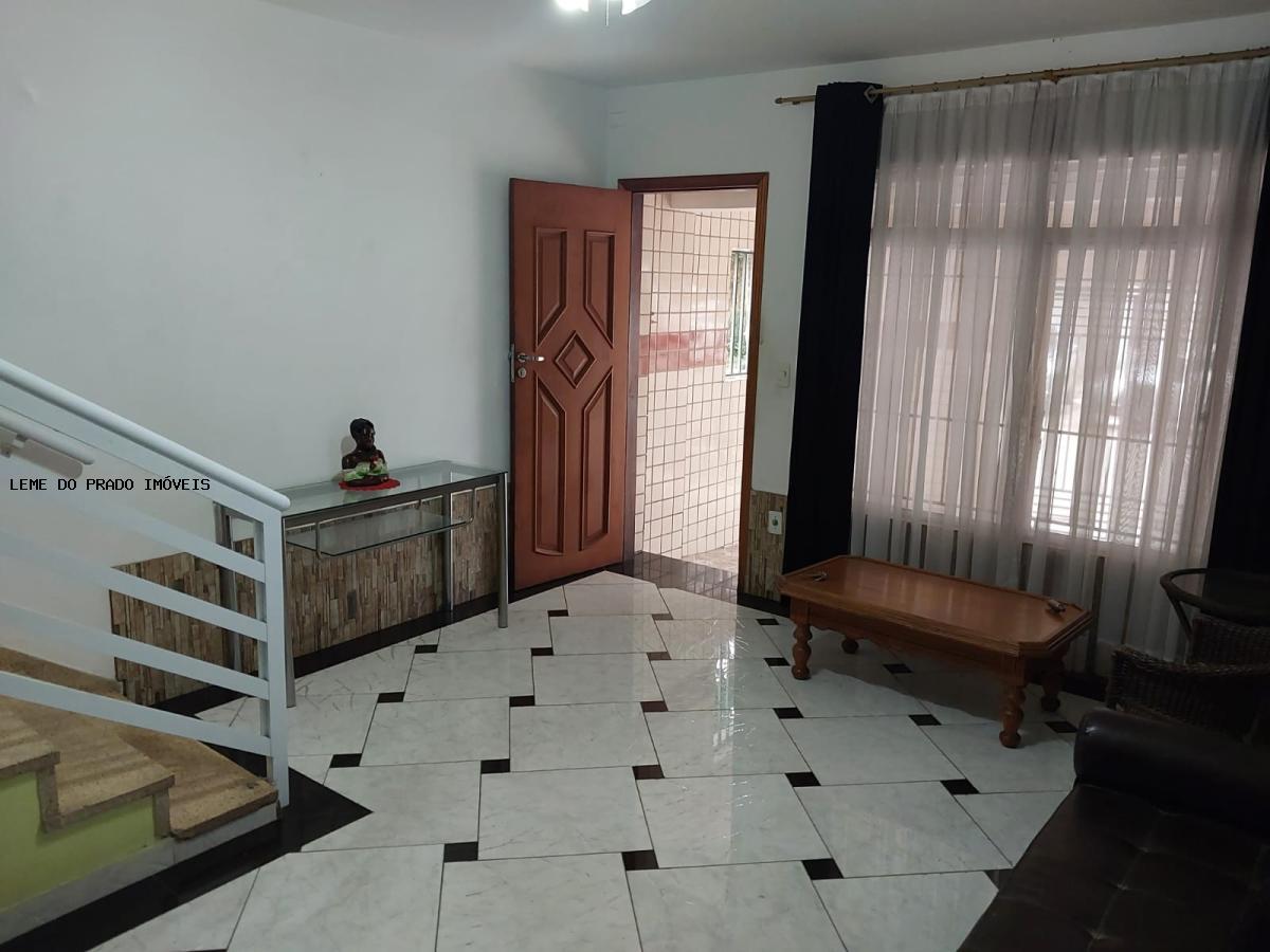 Sobrado à venda com 2 quartos, 212m² - Foto 18