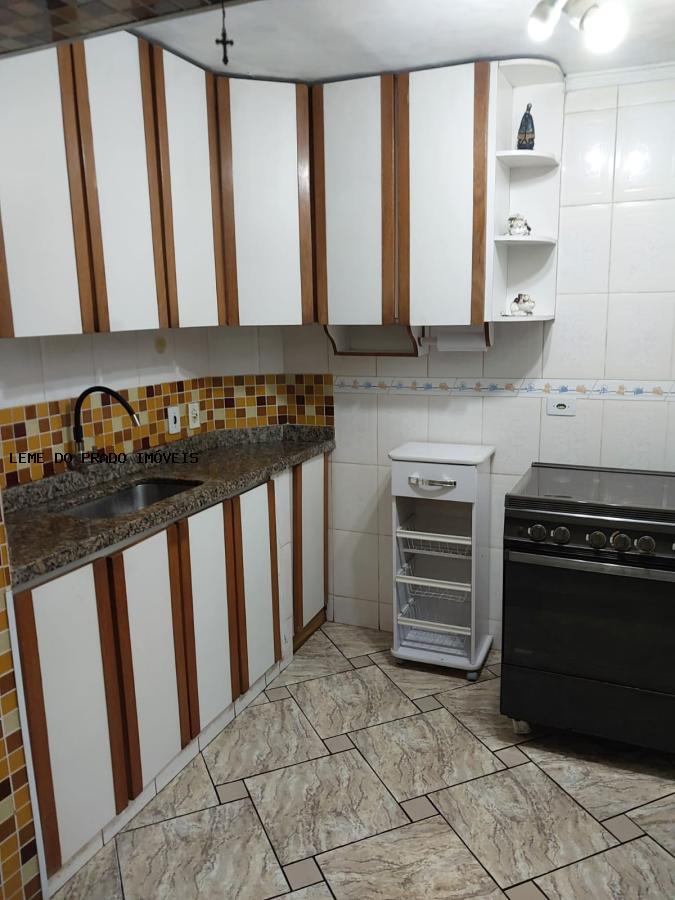 Sobrado à venda com 2 quartos, 212m² - Foto 21