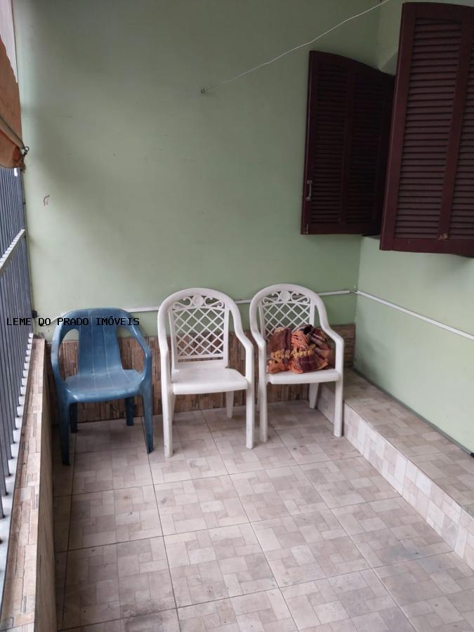 Sobrado à venda com 2 quartos, 212m² - Foto 28