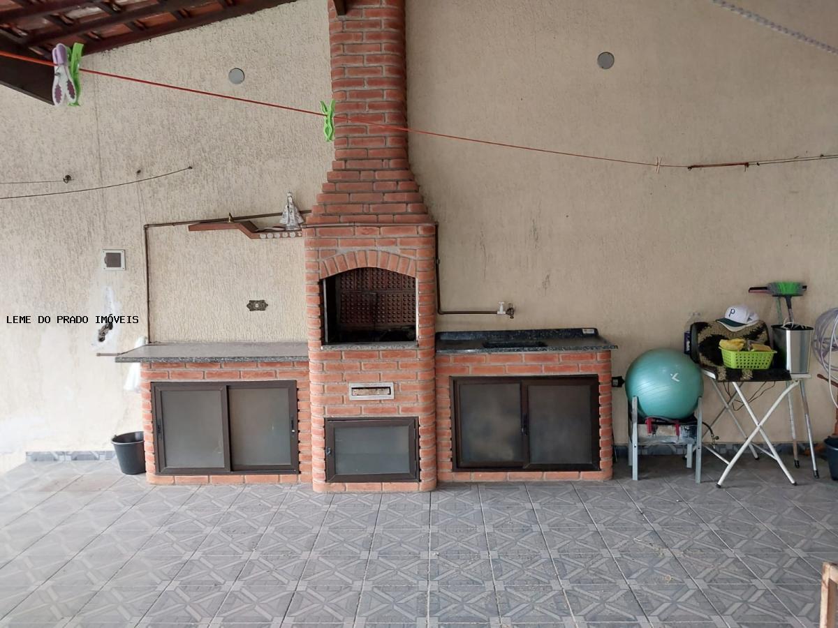 Sobrado à venda com 2 quartos, 212m² - Foto 30