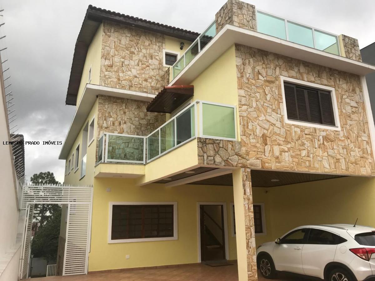 Sobrado à venda com 3 quartos, 480m² - Foto 1