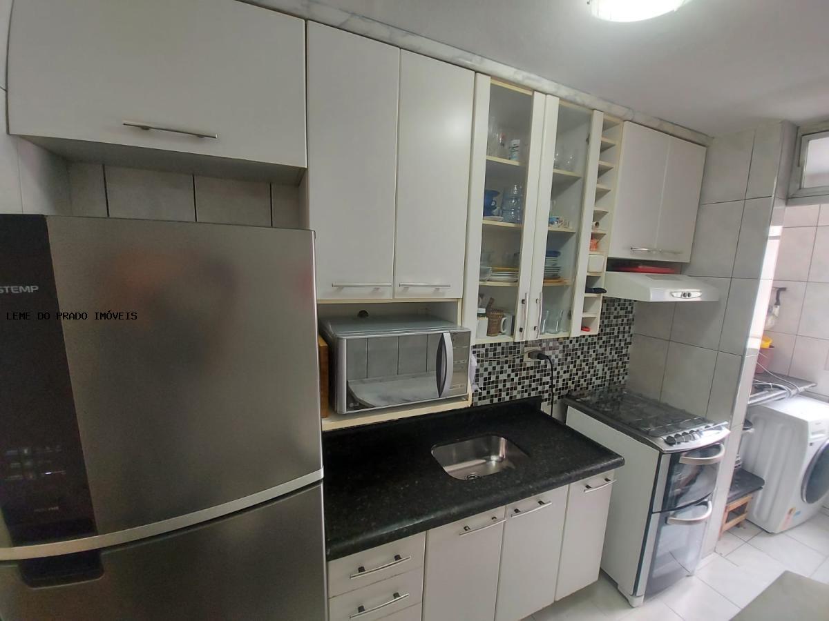 Apartamento à venda com 2 quartos, 55m² - Foto 32