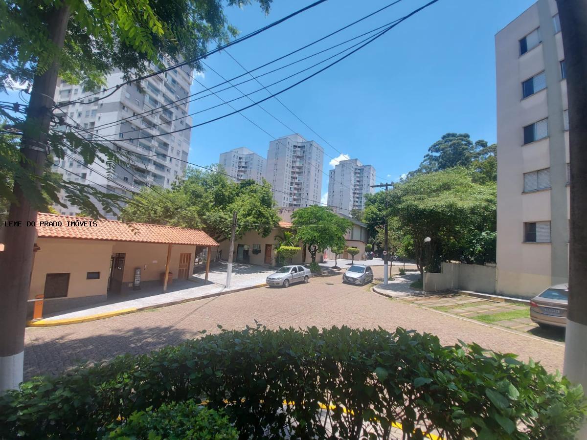 Apartamento à venda com 2 quartos, 55m² - Foto 62