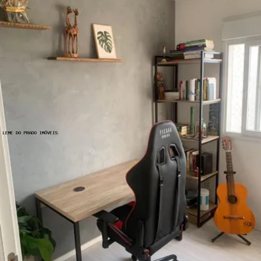 Apartamento à venda com 2 quartos, 70m² - Foto 7