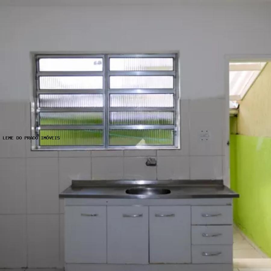 Sobrado à venda com 2 quartos, 100m² - Foto 5