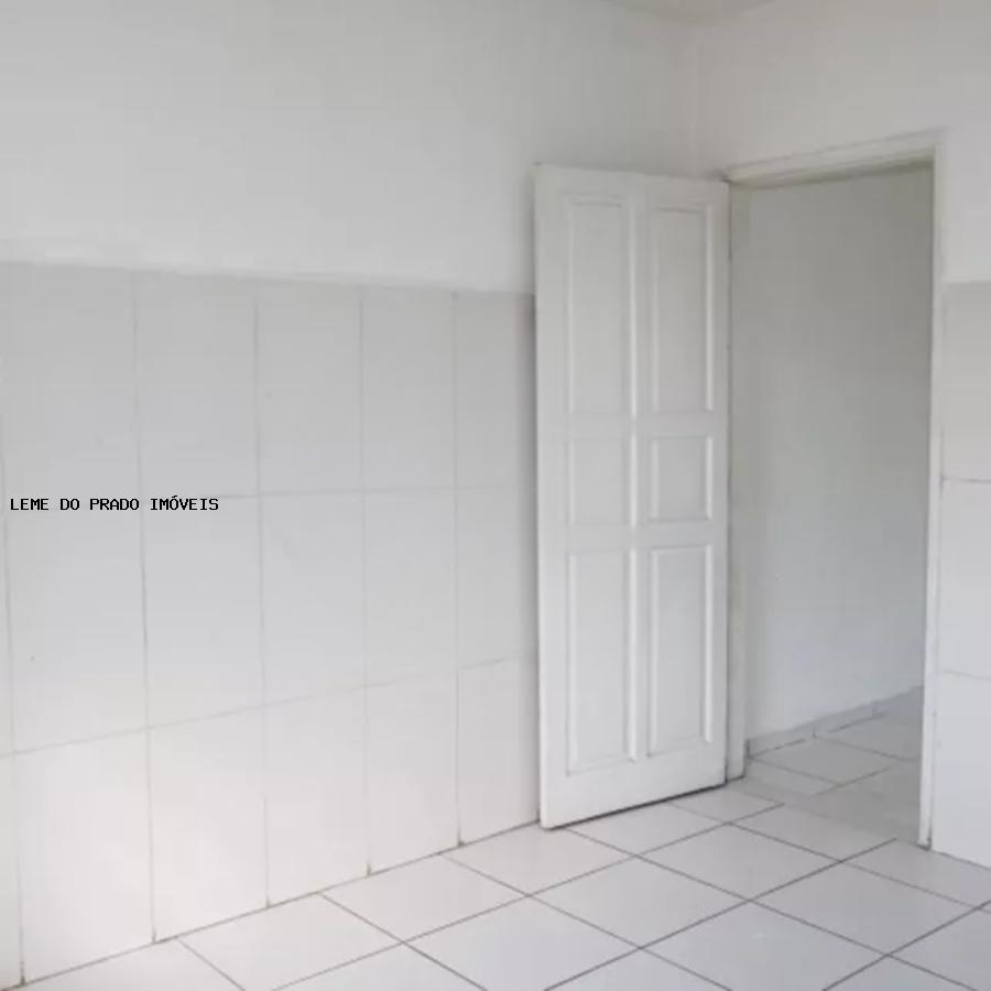 Sobrado à venda com 2 quartos, 100m² - Foto 6