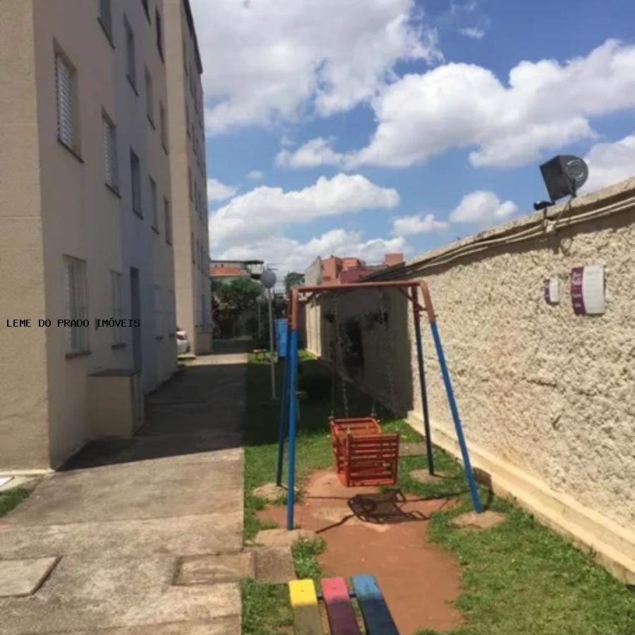 Apartamento à venda com 2 quartos, 75m² - Foto 16