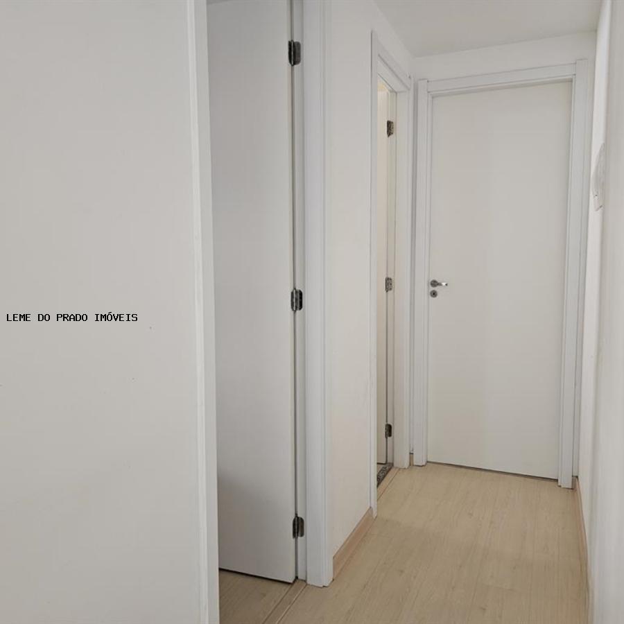 Apartamento à venda com 2 quartos, 40m² - Foto 7