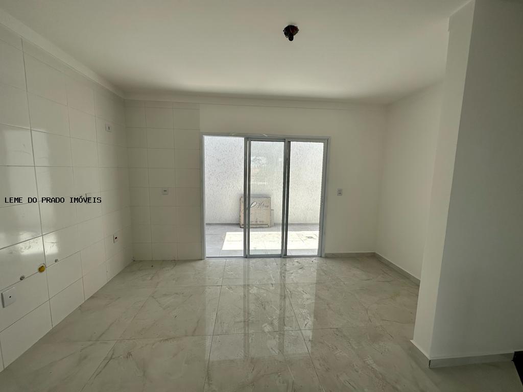 Sobrado à venda com 3 quartos, 142m² - Foto 9