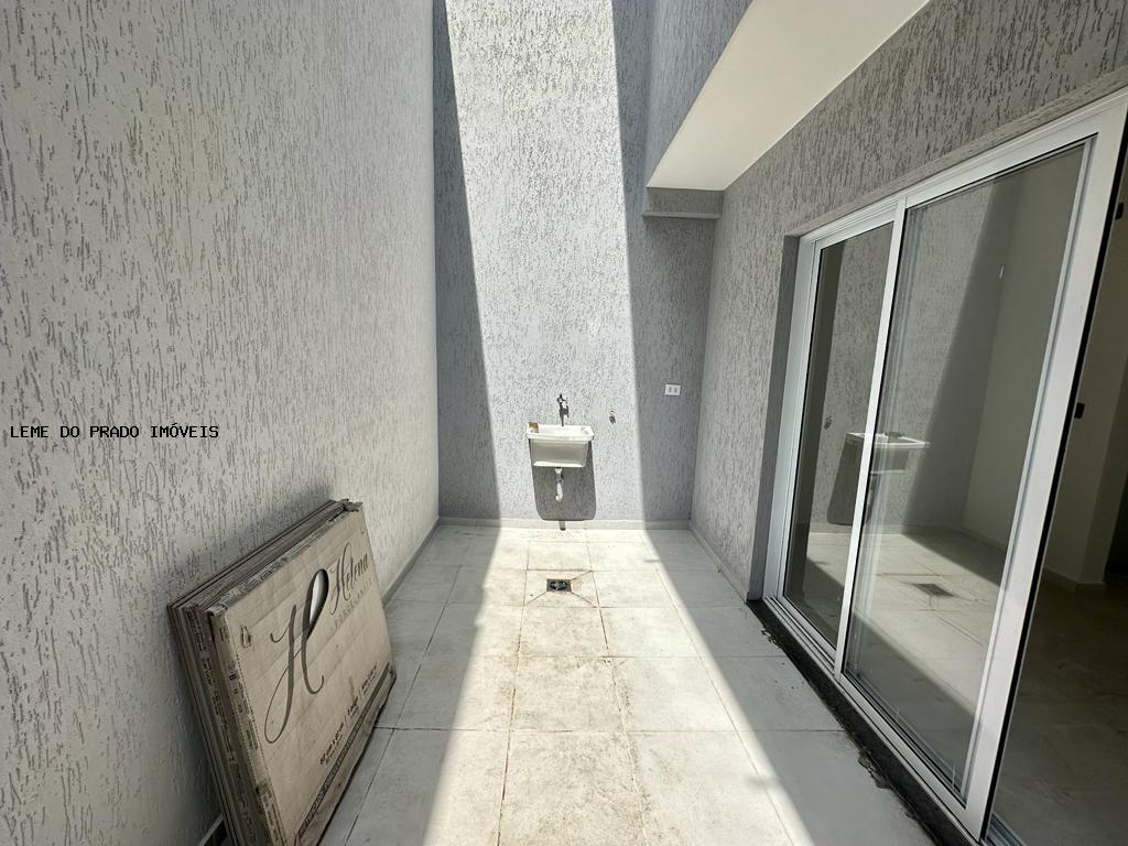 Sobrado à venda com 3 quartos, 142m² - Foto 11