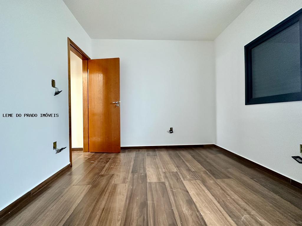 Sobrado à venda com 3 quartos, 110m² - Foto 10