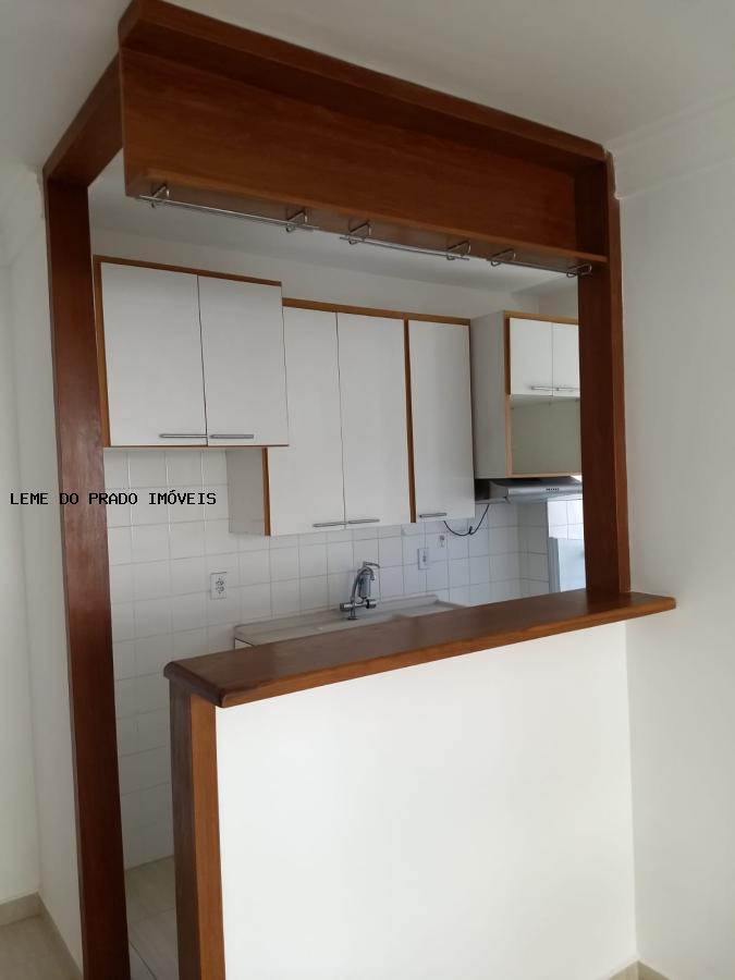 Apartamento à venda com 2 quartos, 42m² - Foto 12