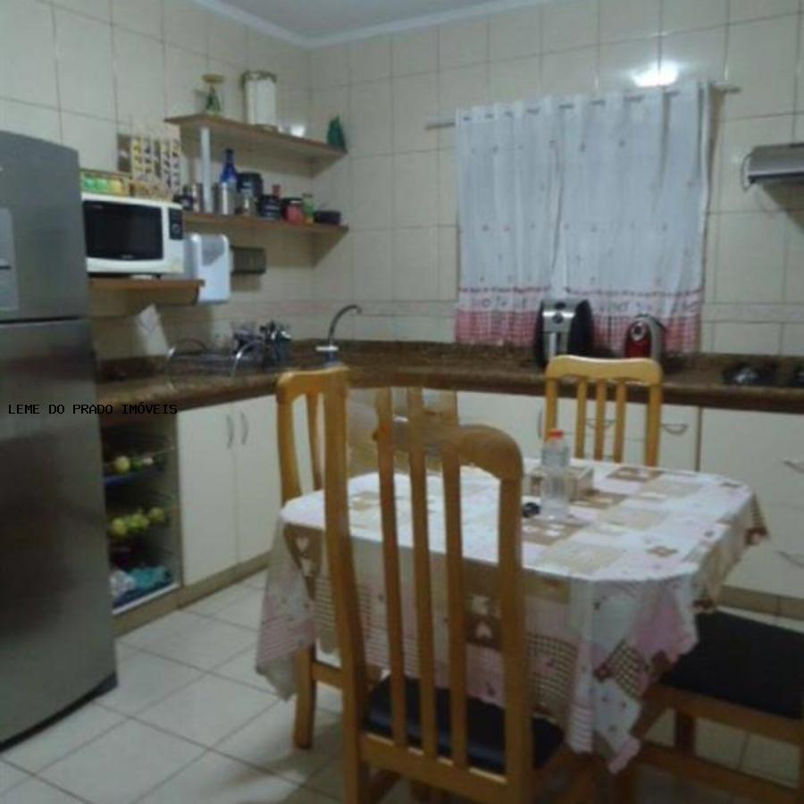 Sobrado à venda com 2 quartos, 196m² - Foto 16