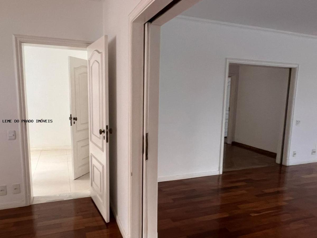 Apartamento à venda com 3 quartos, 294m² - Foto 5