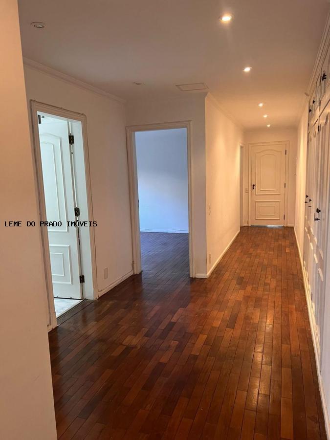 Apartamento à venda com 3 quartos, 294m² - Foto 6