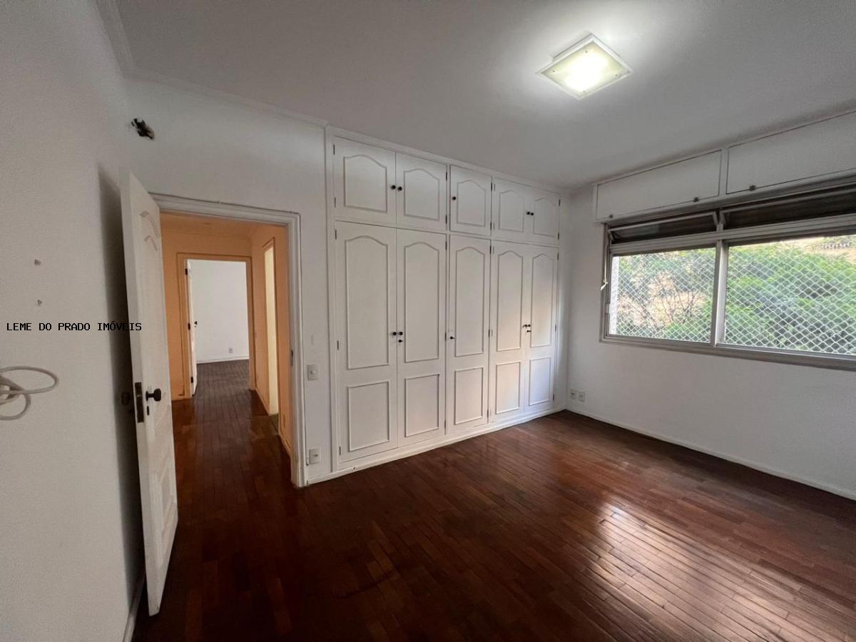 Apartamento à venda com 3 quartos, 294m² - Foto 13