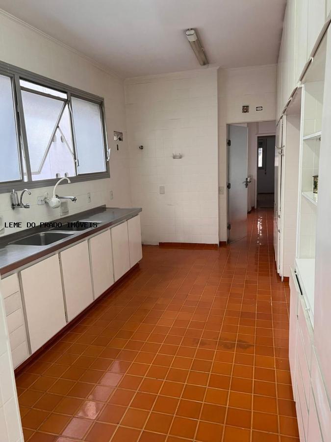 Apartamento à venda com 3 quartos, 294m² - Foto 18