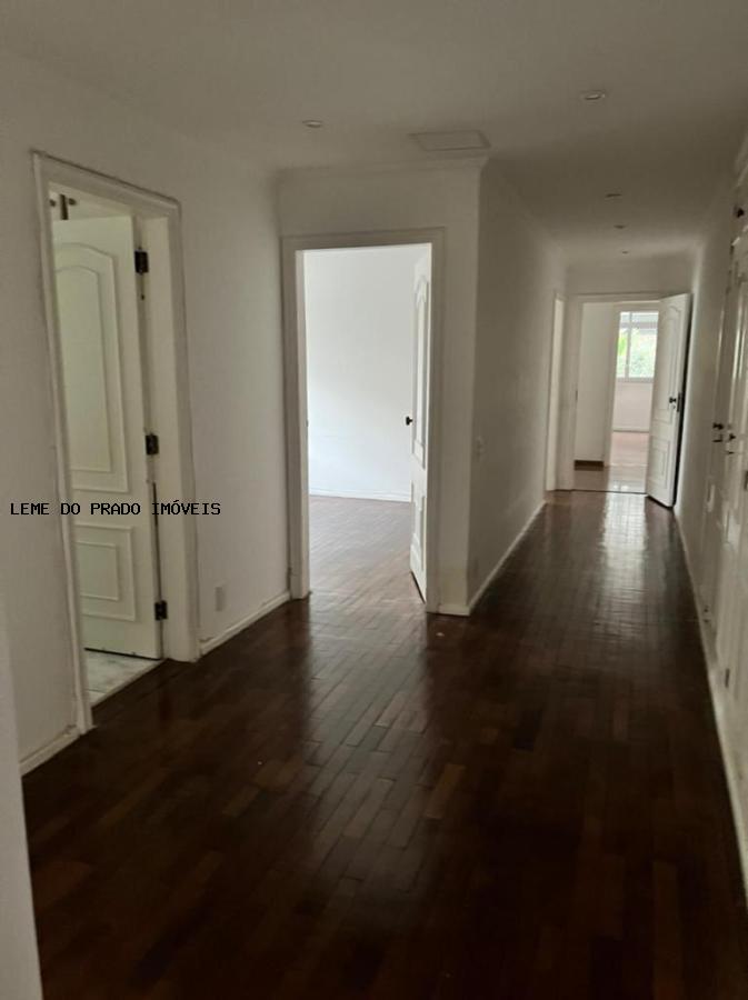 Apartamento à venda com 3 quartos, 294m² - Foto 26