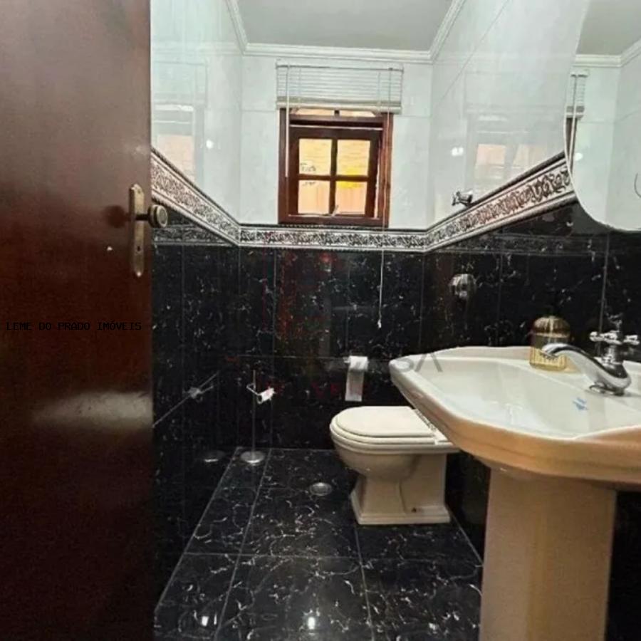 Sobrado à venda com 3 quartos, 150m² - Foto 13