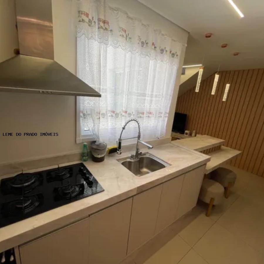 Cobertura à venda com 2 quartos, 87m² - Foto 10