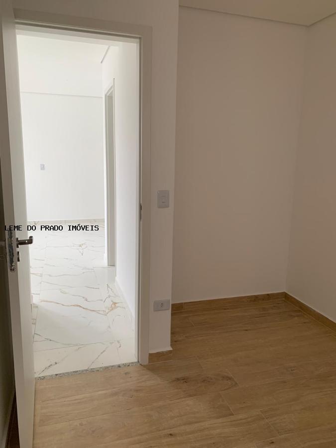 Cobertura à venda com 2 quartos, 100m² - Foto 8