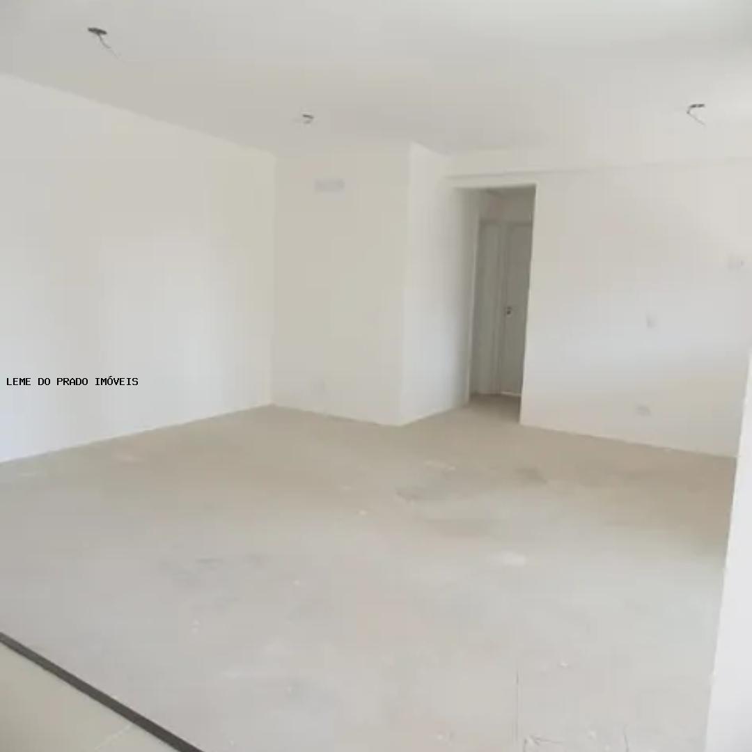 Apartamento à venda com 2 quartos, 87m² - Foto 5