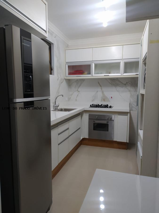 Apartamento à venda com 3 quartos, 70m² - Foto 6