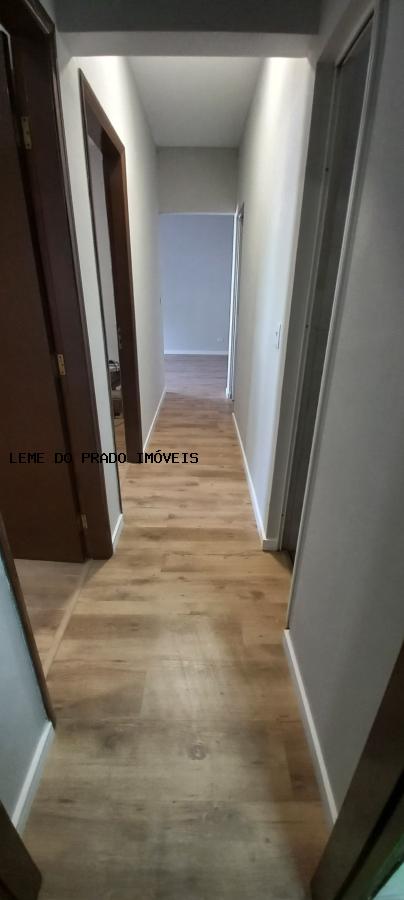 Apartamento à venda com 2 quartos, 70m² - Foto 12