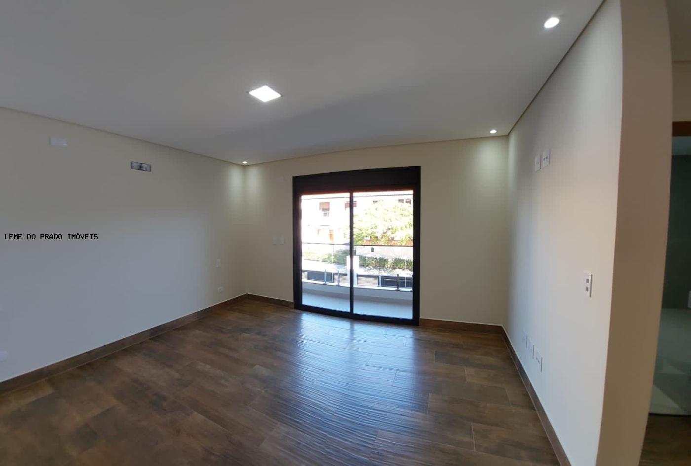 Sobrado à venda com 4 quartos, 360m² - Foto 5