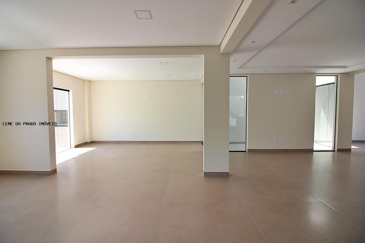 Sobrado à venda com 4 quartos, 360m² - Foto 23