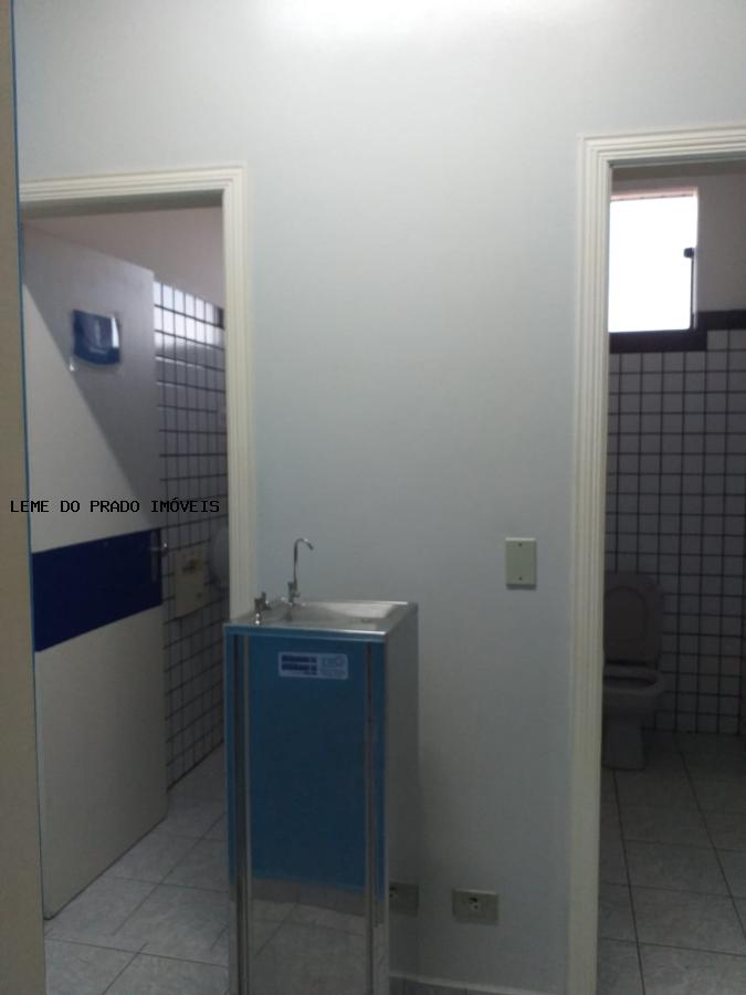 Prédio Inteiro para alugar, 665m² - Foto 23