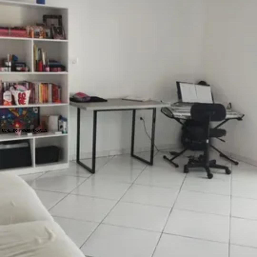 Sobrado à venda com 3 quartos, 128m² - Foto 14