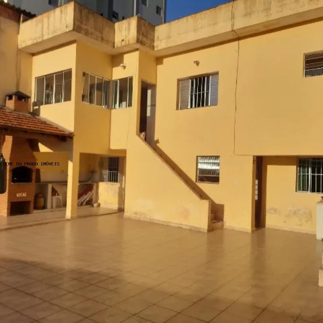 Casa à venda com 2 quartos, 250m² - Foto 6