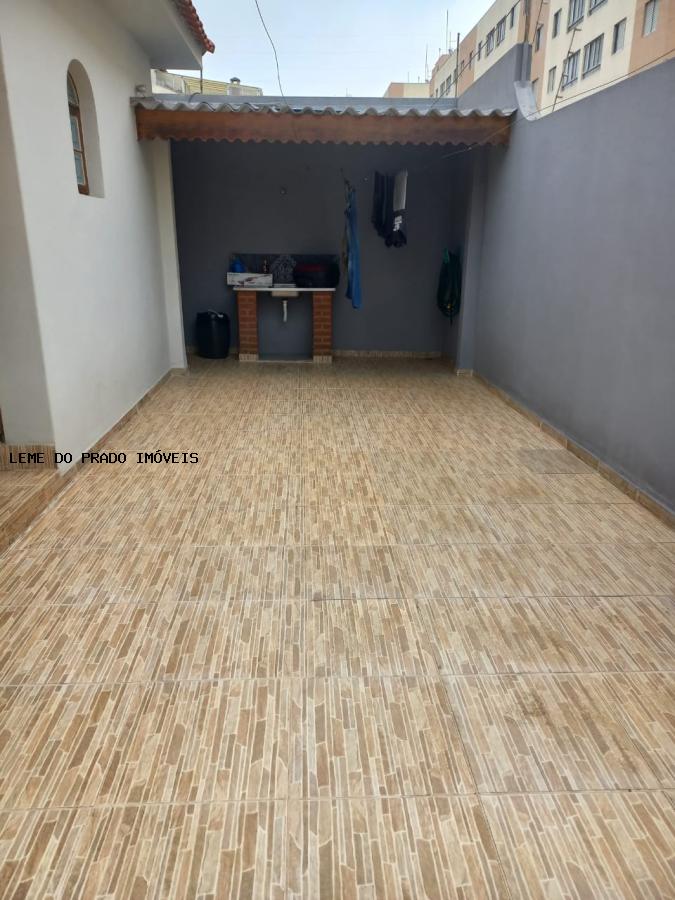 Sobrado à venda com 3 quartos, 326m² - Foto 30