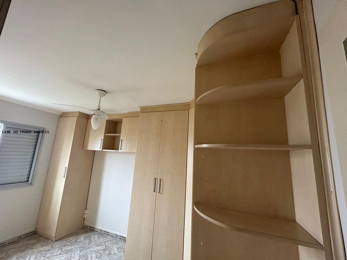 Apartamento à venda com 2 quartos, 51m² - Foto 9