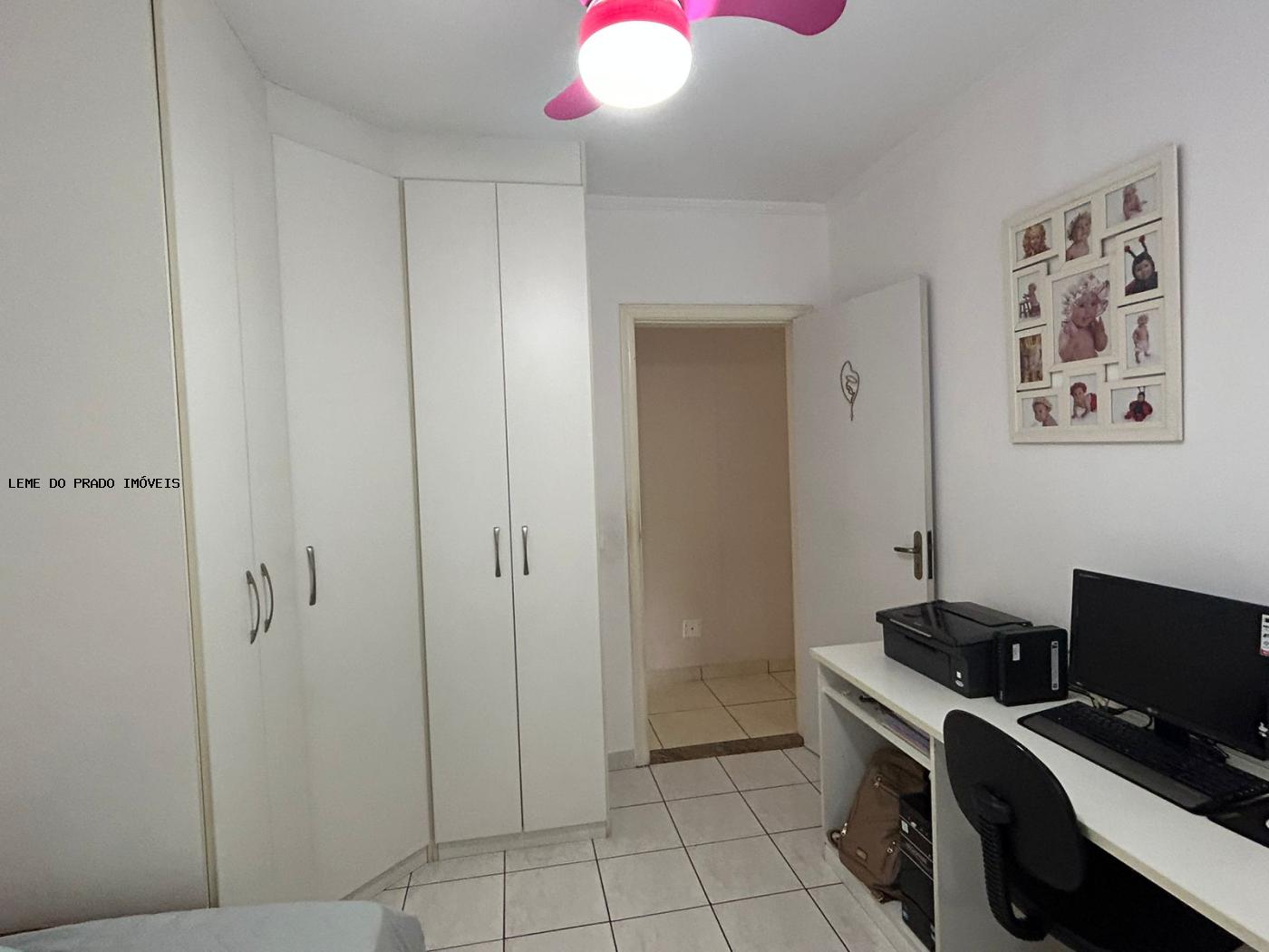 Apartamento à venda com 3 quartos, 107m² - Foto 10