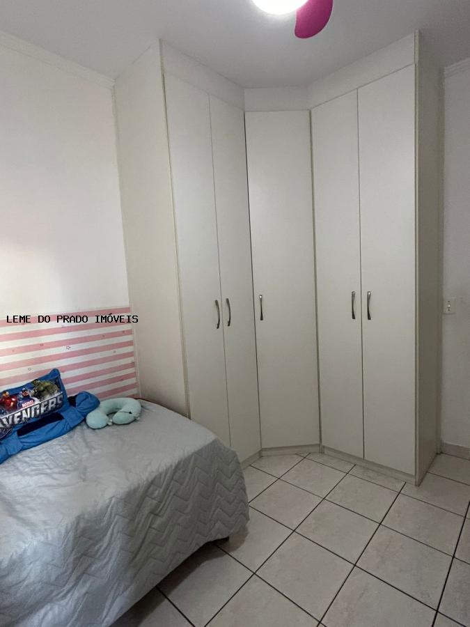 Apartamento à venda com 3 quartos, 107m² - Foto 17