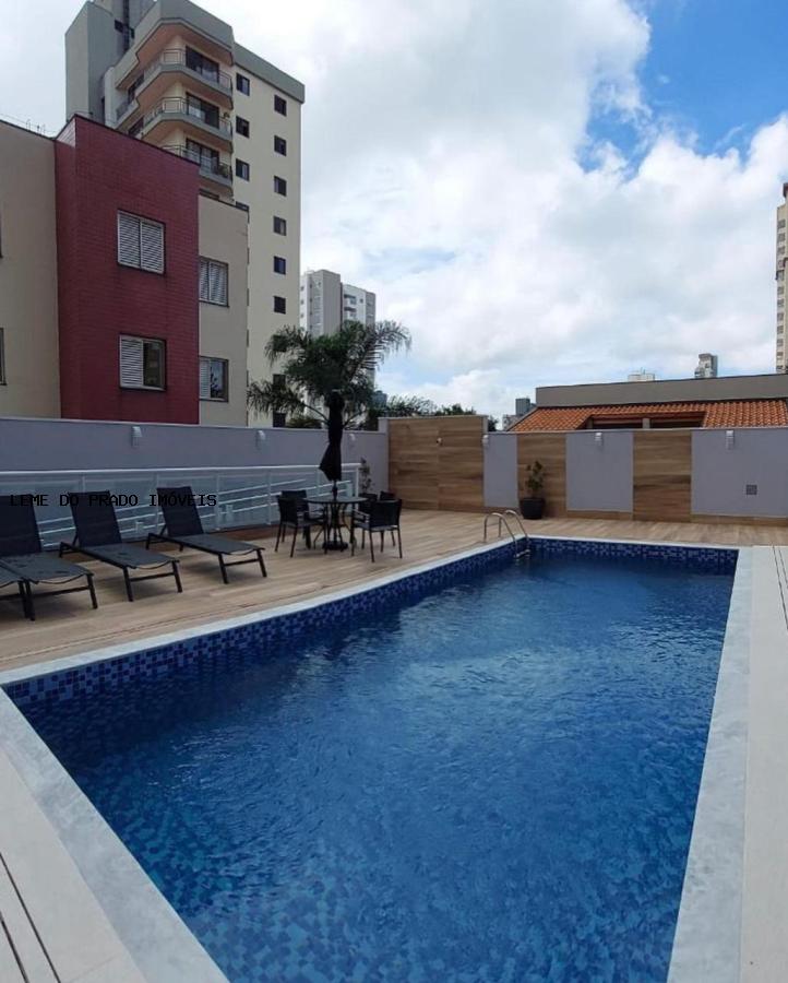 Apartamento à venda com 2 quartos, 64m² - Foto 8