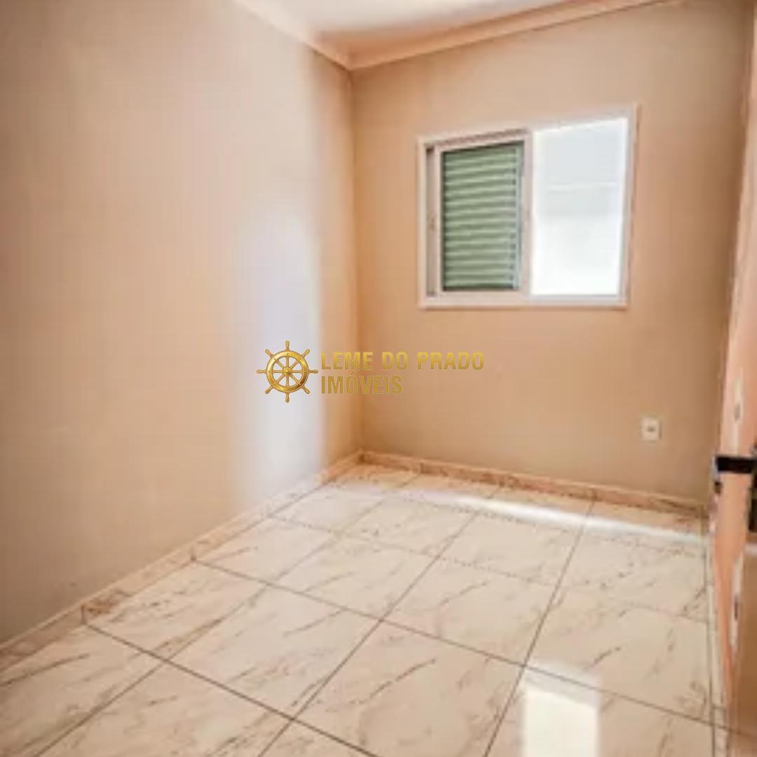 Apartamento à venda com 3 quartos, 80m² - Foto 2