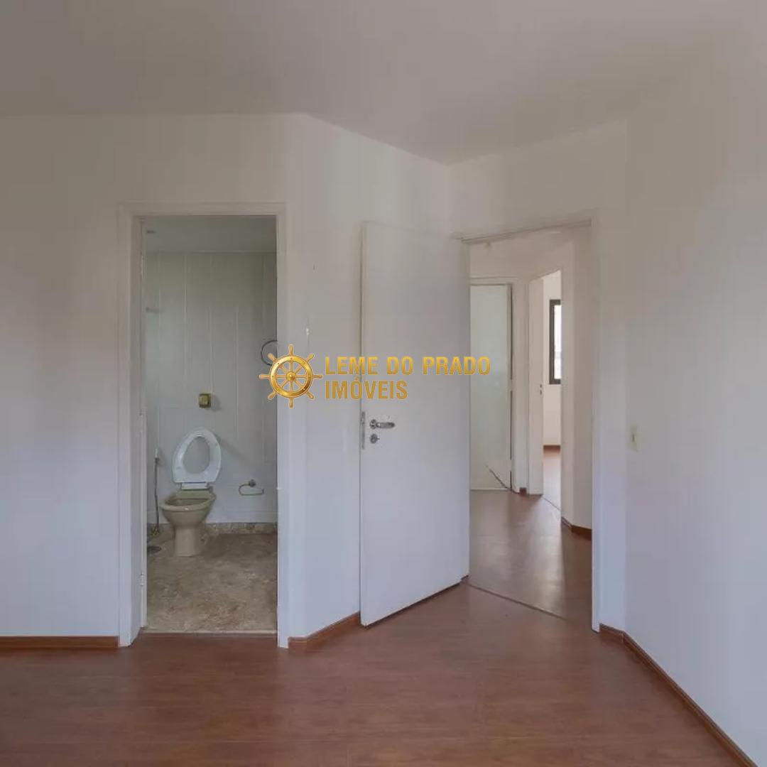 Apartamento à venda com 3 quartos, 119m² - Foto 19