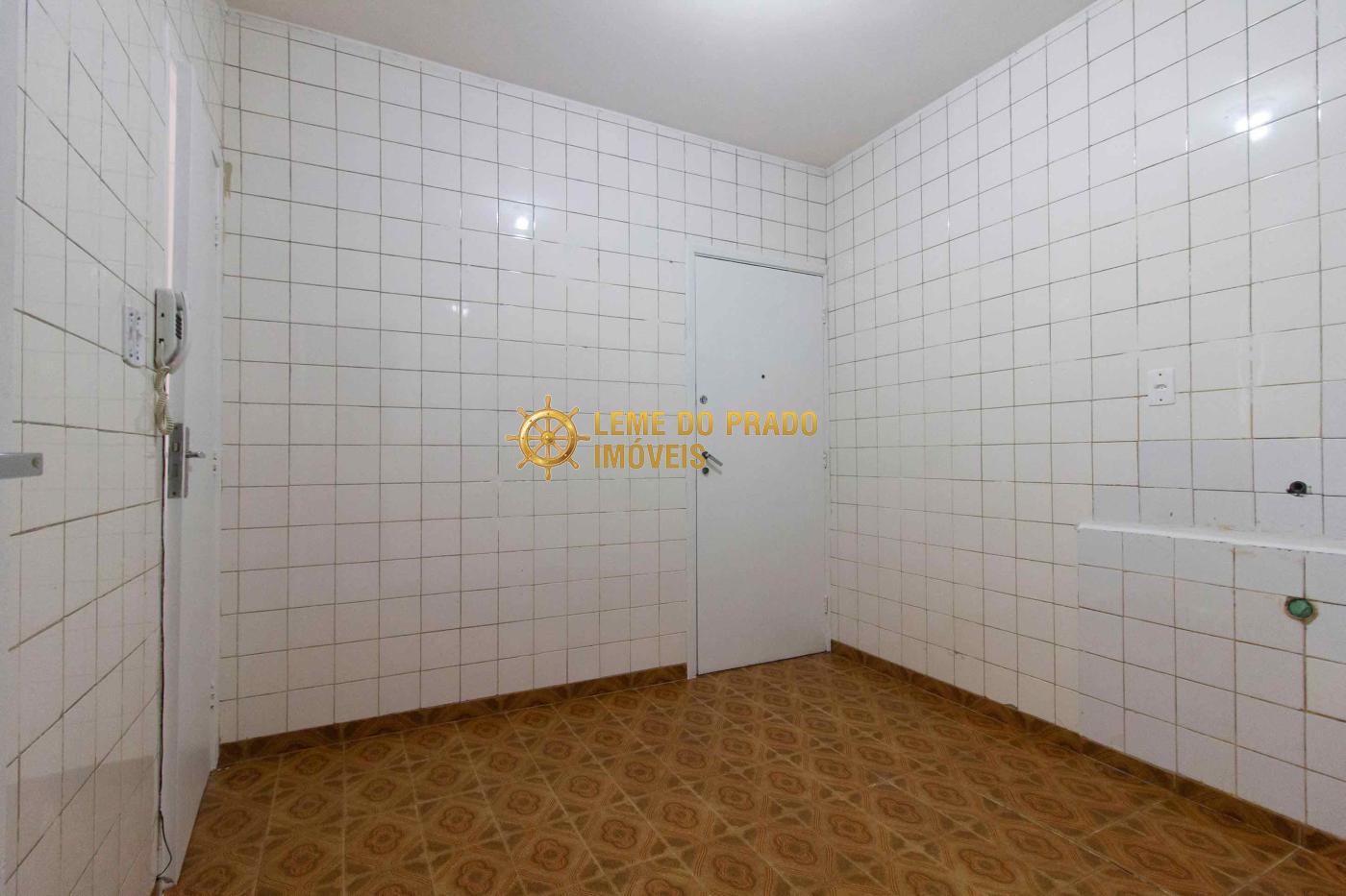 Apartamento para alugar com 2 quartos, 80m² - Foto 14