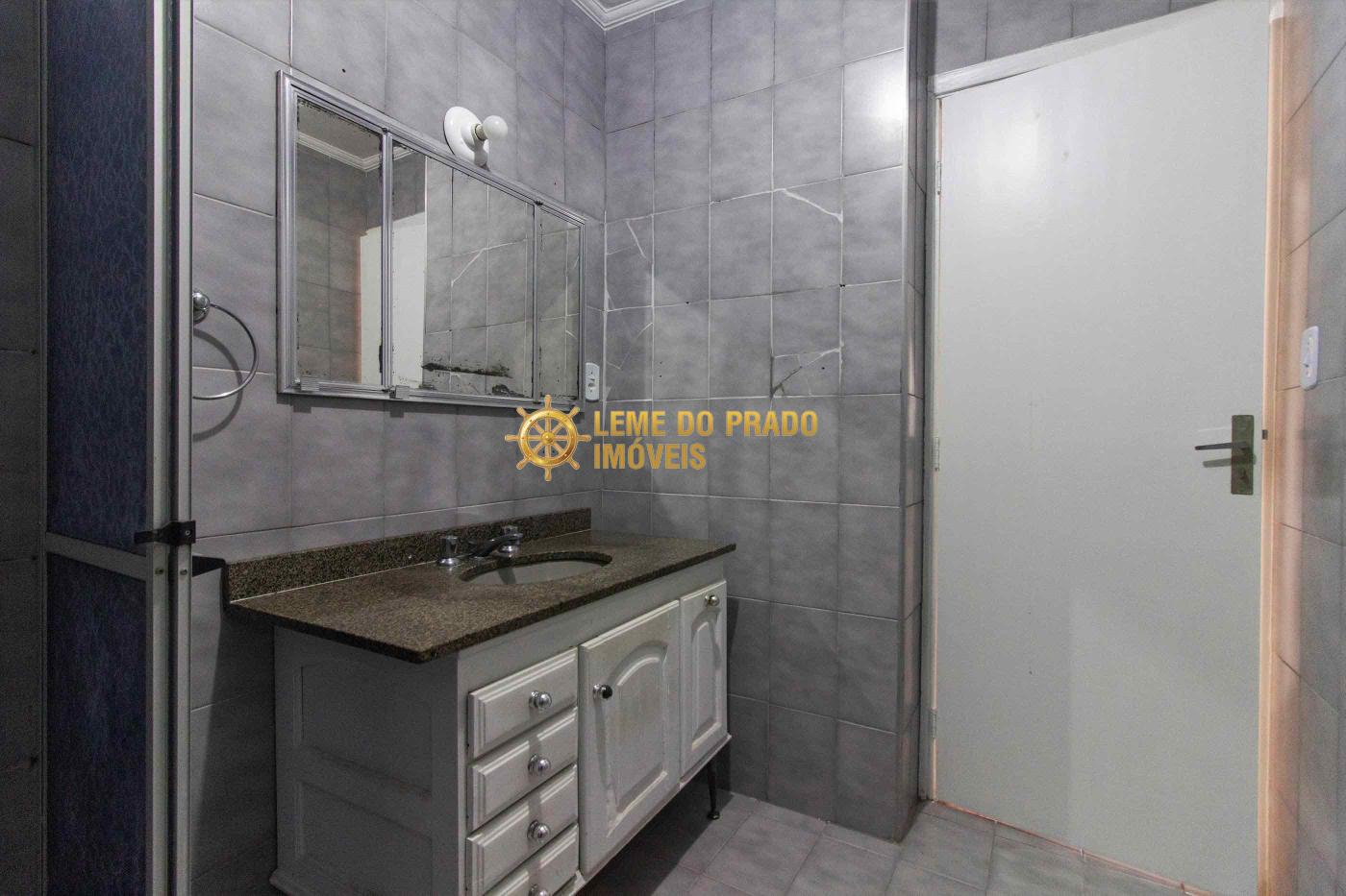 Apartamento para alugar com 2 quartos, 80m² - Foto 3