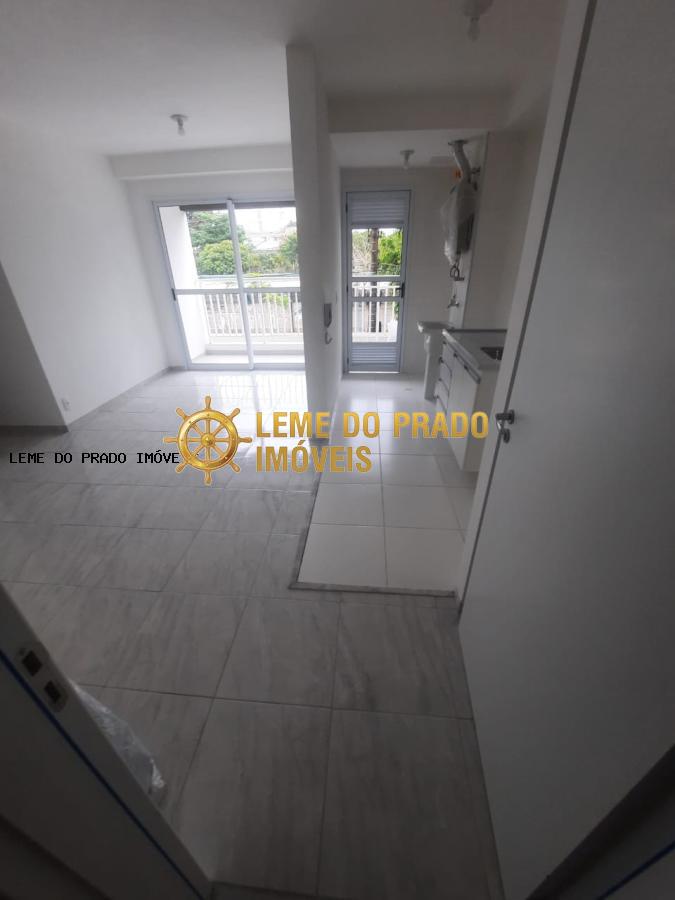 Apartamento para alugar com 3 quartos, 66m² - Foto 5