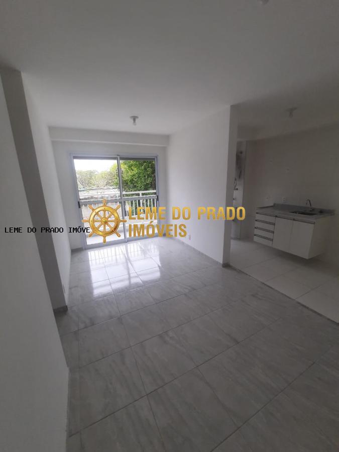 Apartamento para alugar com 3 quartos, 66m² - Foto 1