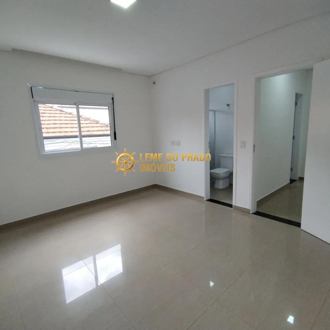 Sobrado à venda com 4 quartos, 250m² - Foto 12