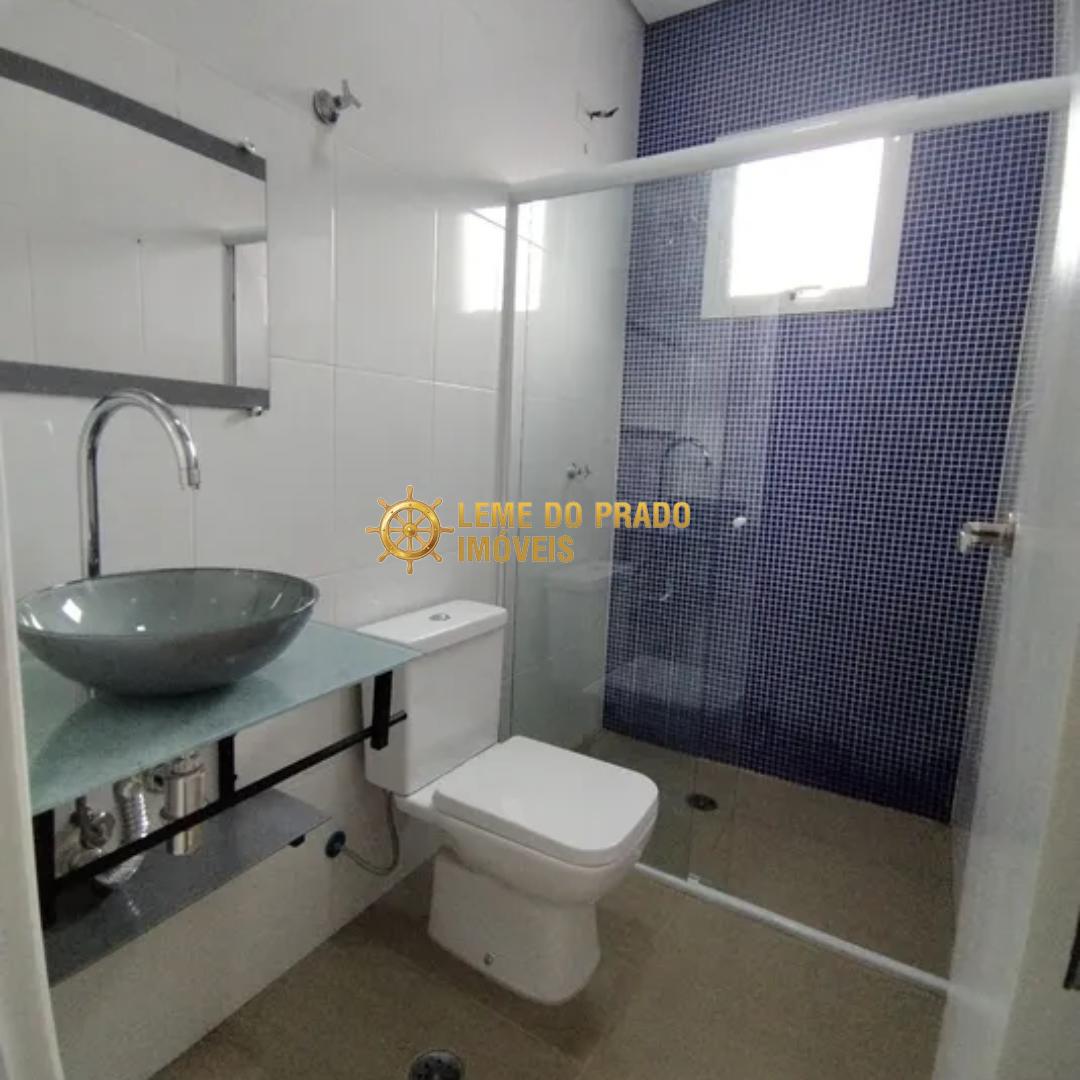 Sobrado à venda com 4 quartos, 250m² - Foto 5